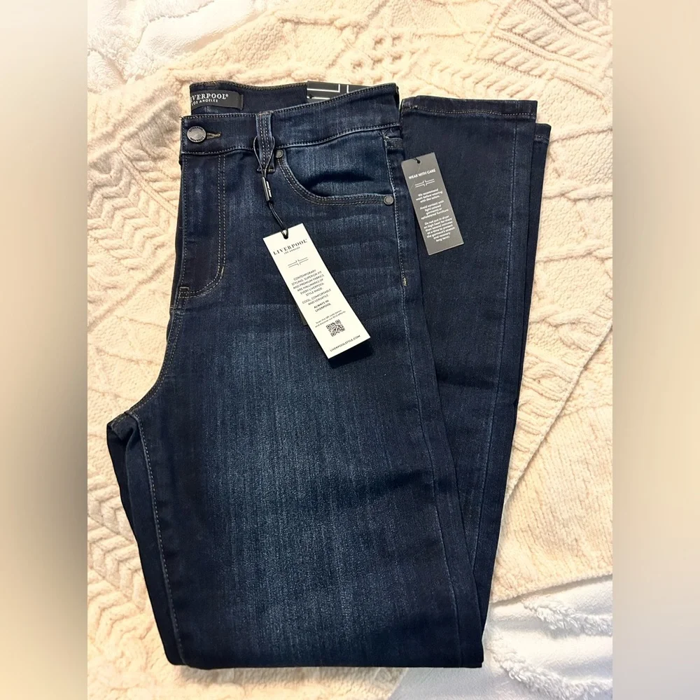 NWT! Liverpool Abby High Rise Skinny Jean - Picture 5 of 6